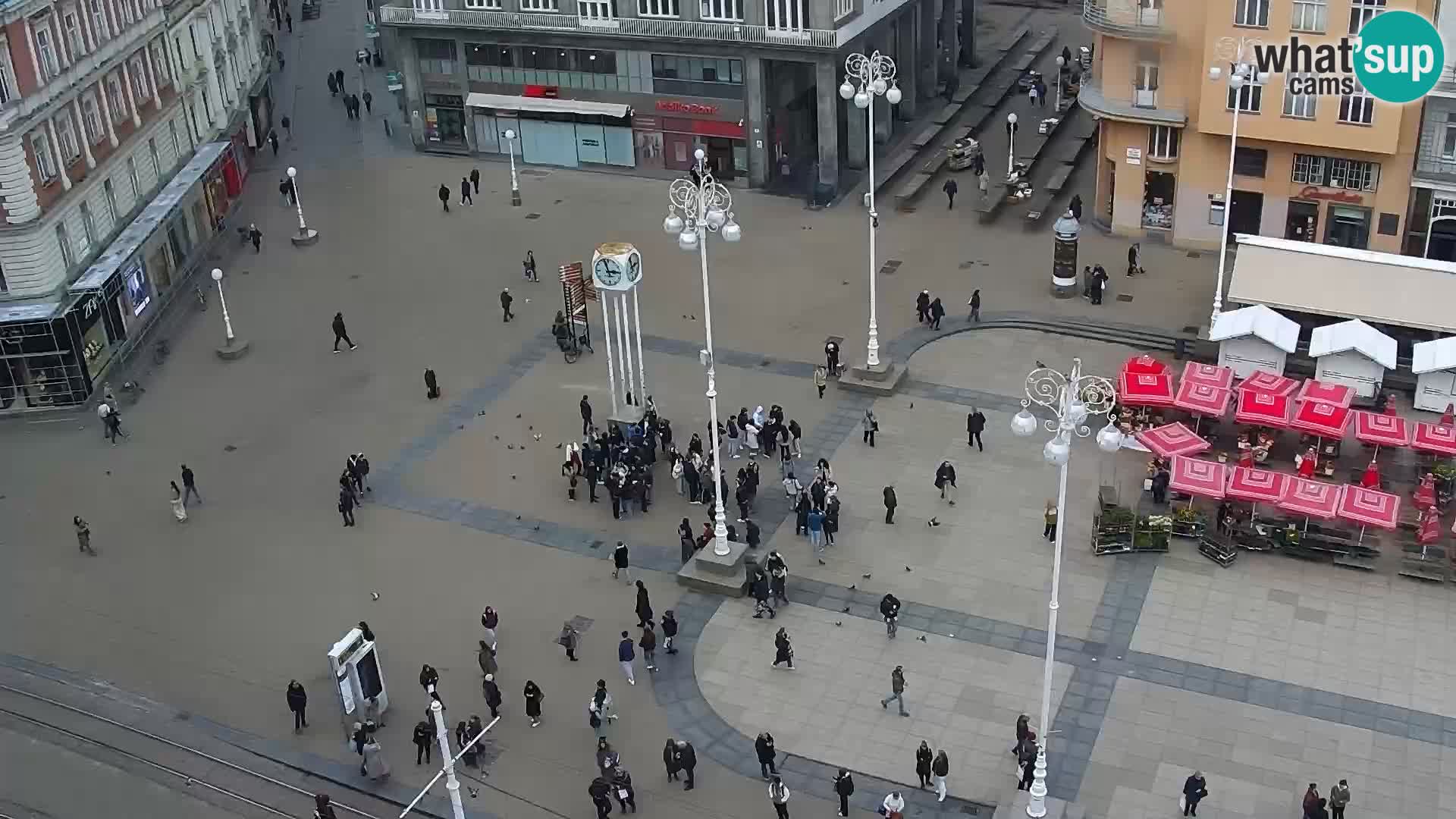 Trg Bana Jelačića web kamera Zagreb – Hotel Dubrovnik