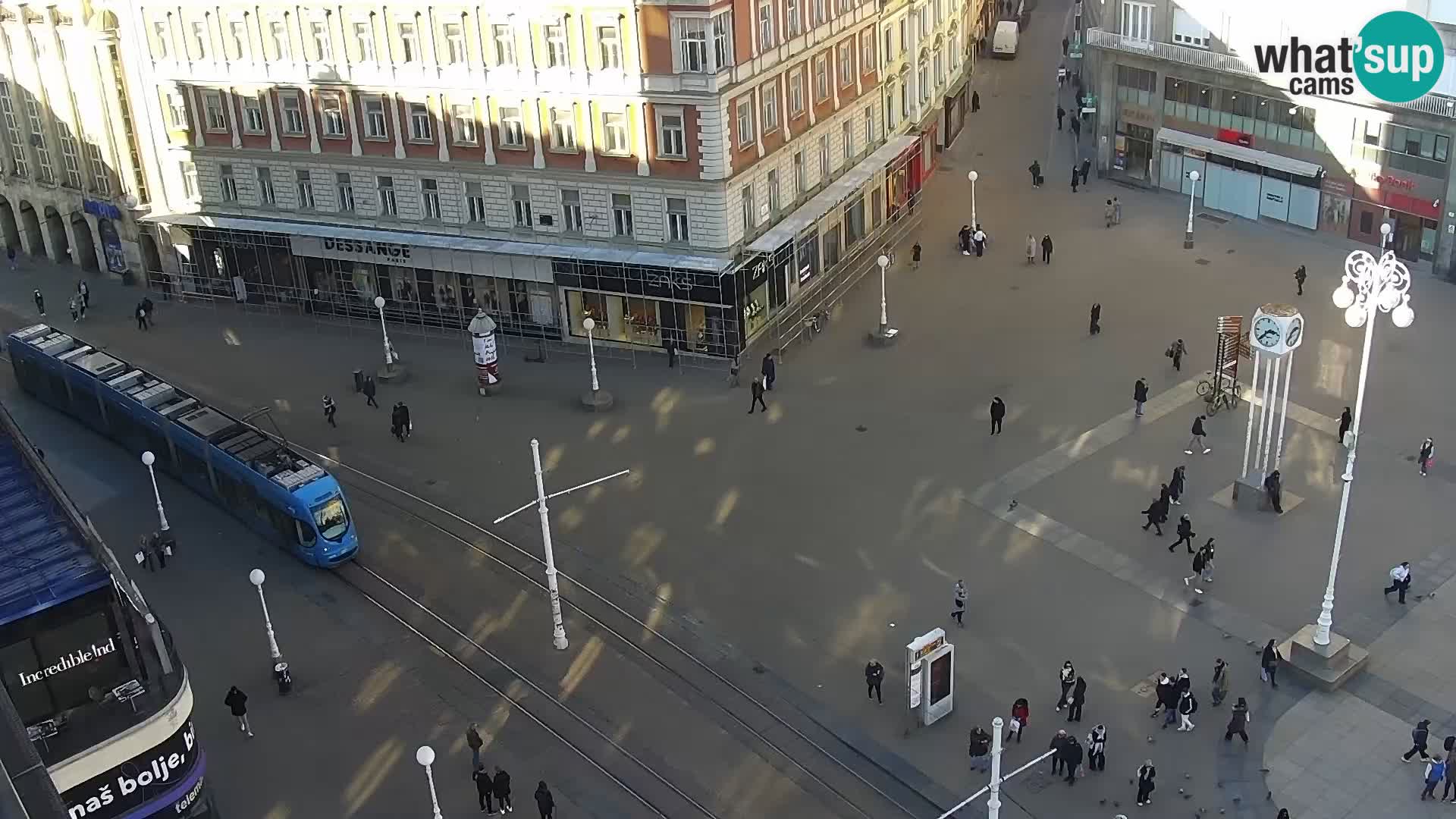 Ban Jelačić live cam Zagreb – Hotel Dubrovnik