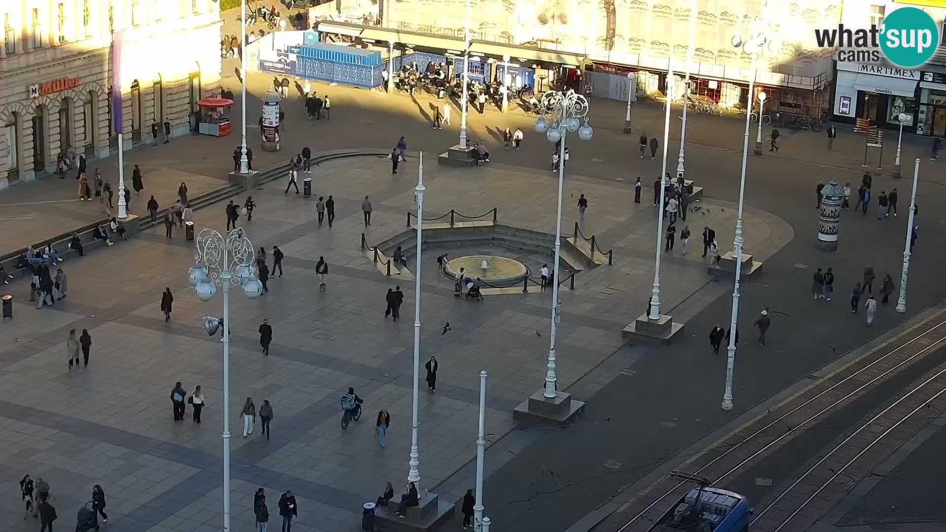 Plaza Ban Jelačić camera en vivo Zagreb – Hotel Dubrovnik