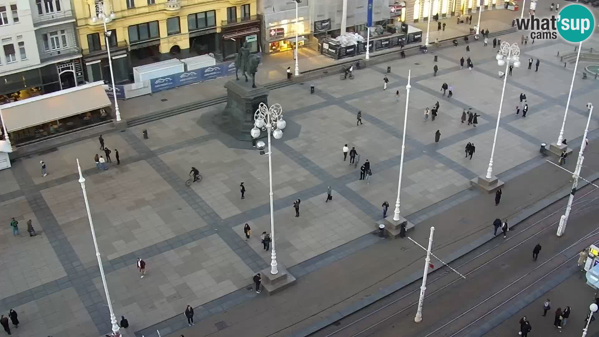 Ban Jelačić live cam Zagreb – Hotel Dubrovnik