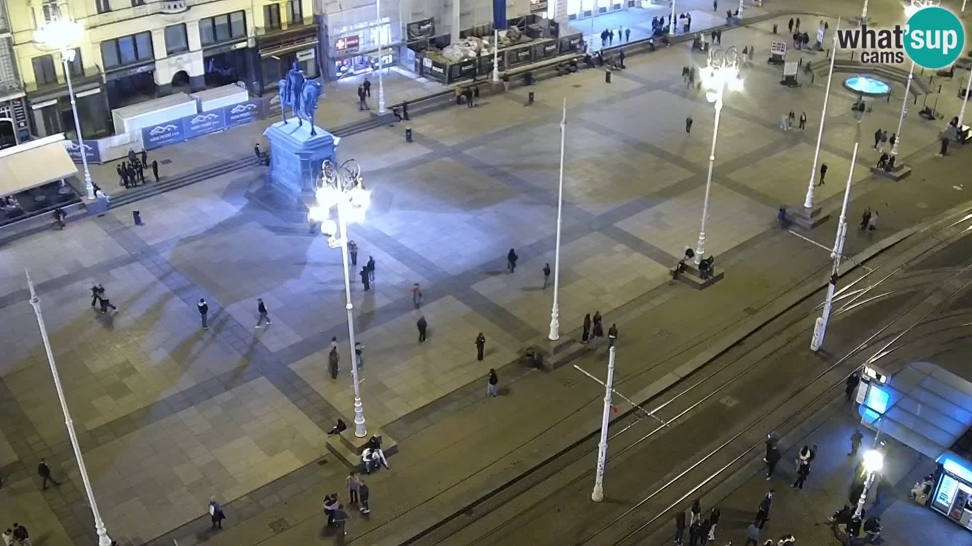 Trg Bana Jelačića web kamera Zagreb – Hotel Dubrovnik