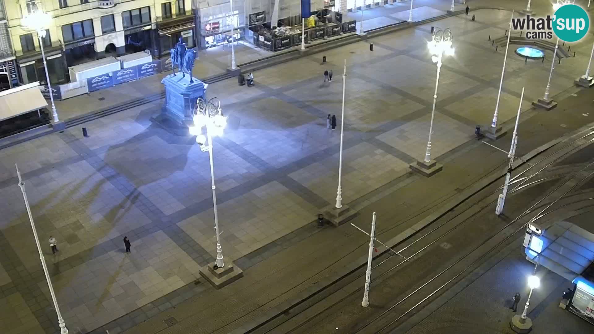 Trg Bana Jelačića v živo Zagreb – Hotel Dubrovnik