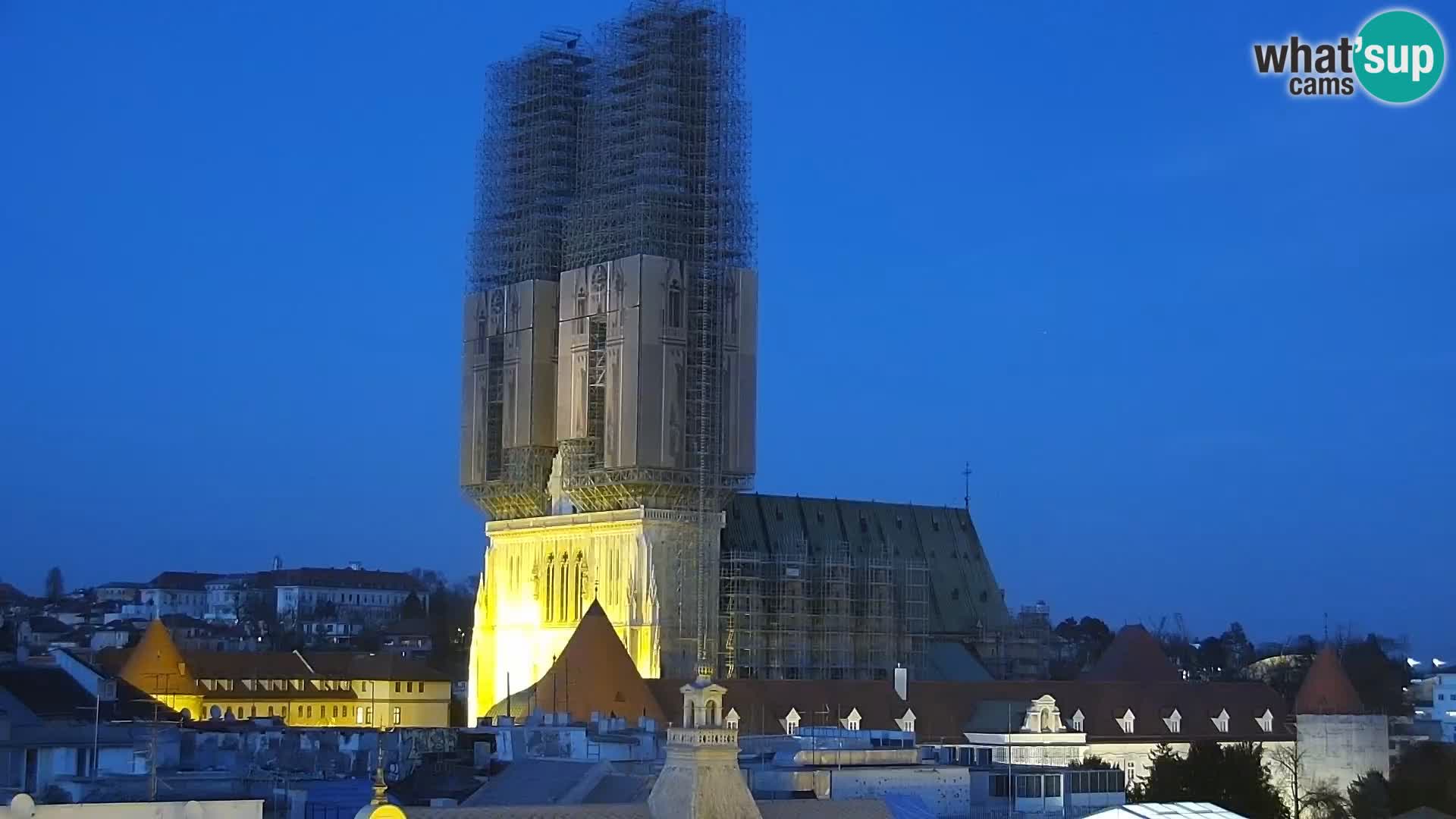 Trg Bana Jelačića web kamera Zagreb – Hotel Dubrovnik