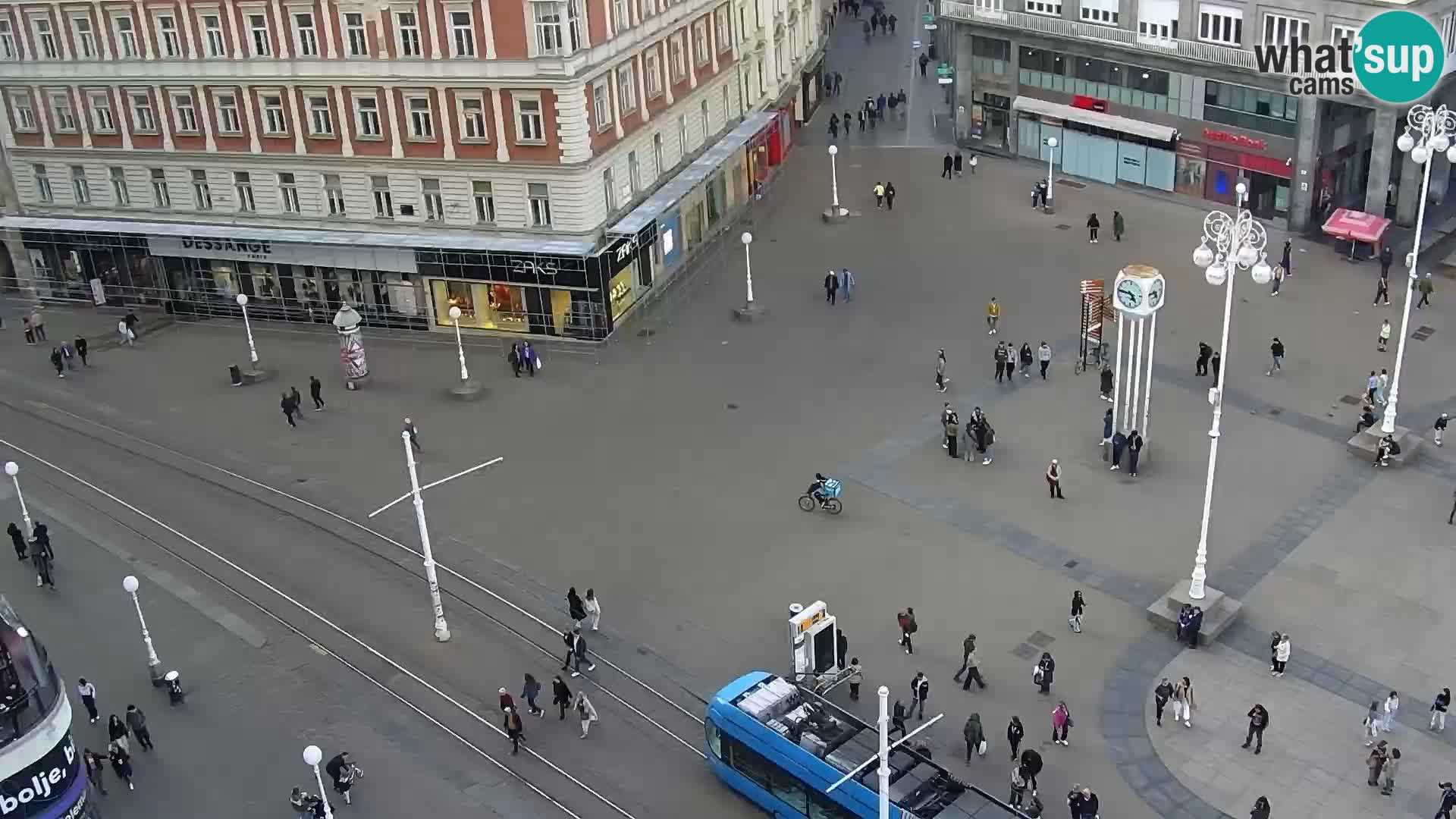 Ban Jelačić Platz  Live webcam Zagreb – Hotel Dubrovnik