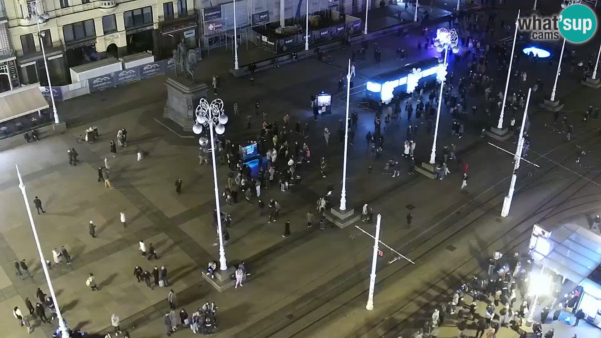 Trg Bana Jelačića v živo Zagreb – Hotel Dubrovnik