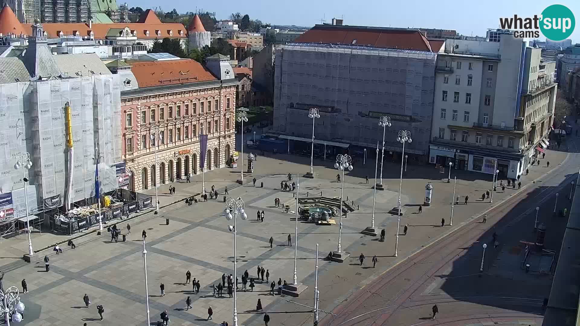 Ban Jelačić Platz  Live webcam Zagreb – Hotel Dubrovnik