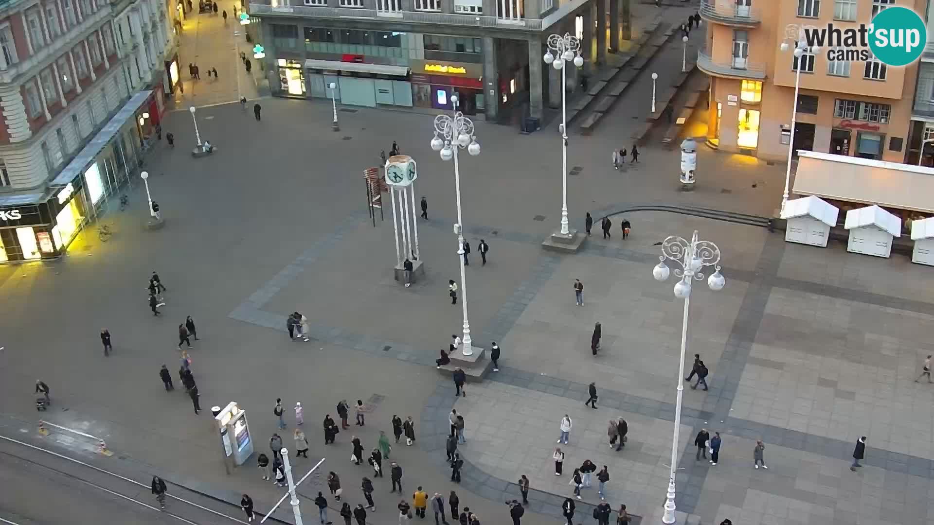 Ban Jelačić Platz  Live webcam Zagreb – Hotel Dubrovnik