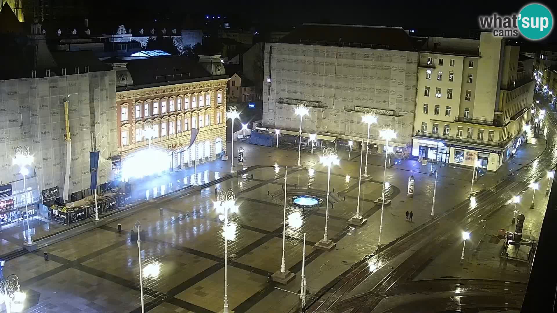 Trg Bana Jelačića web kamera Zagreb – Hotel Dubrovnik