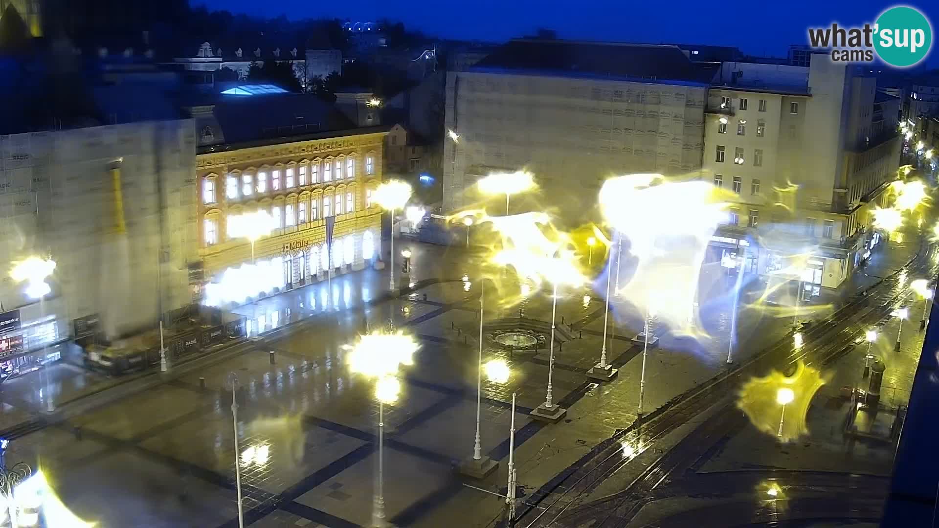 Trg Bana Jelačića v živo Zagreb – Hotel Dubrovnik