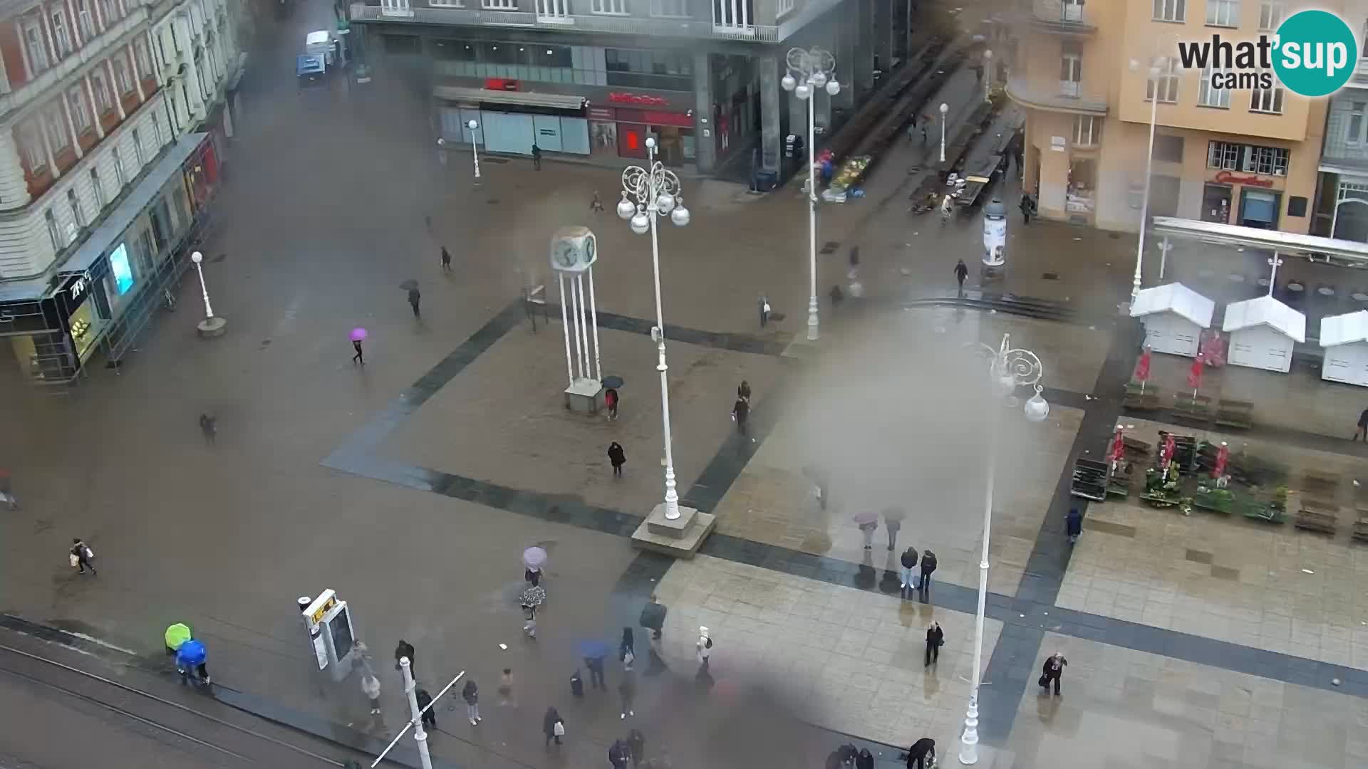 Ban Jelačić Platz  Live webcam Zagreb – Hotel Dubrovnik