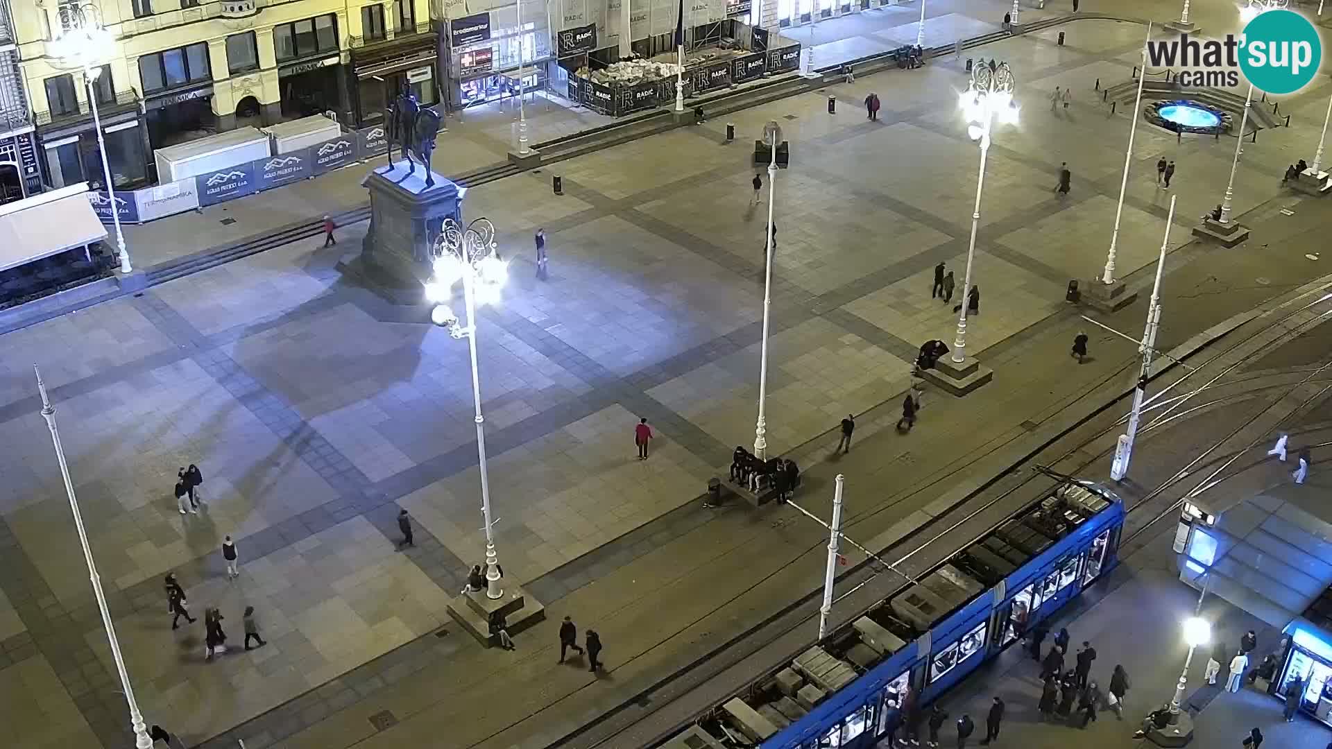 Ban Jelačić Platz  Live webcam Zagreb – Hotel Dubrovnik