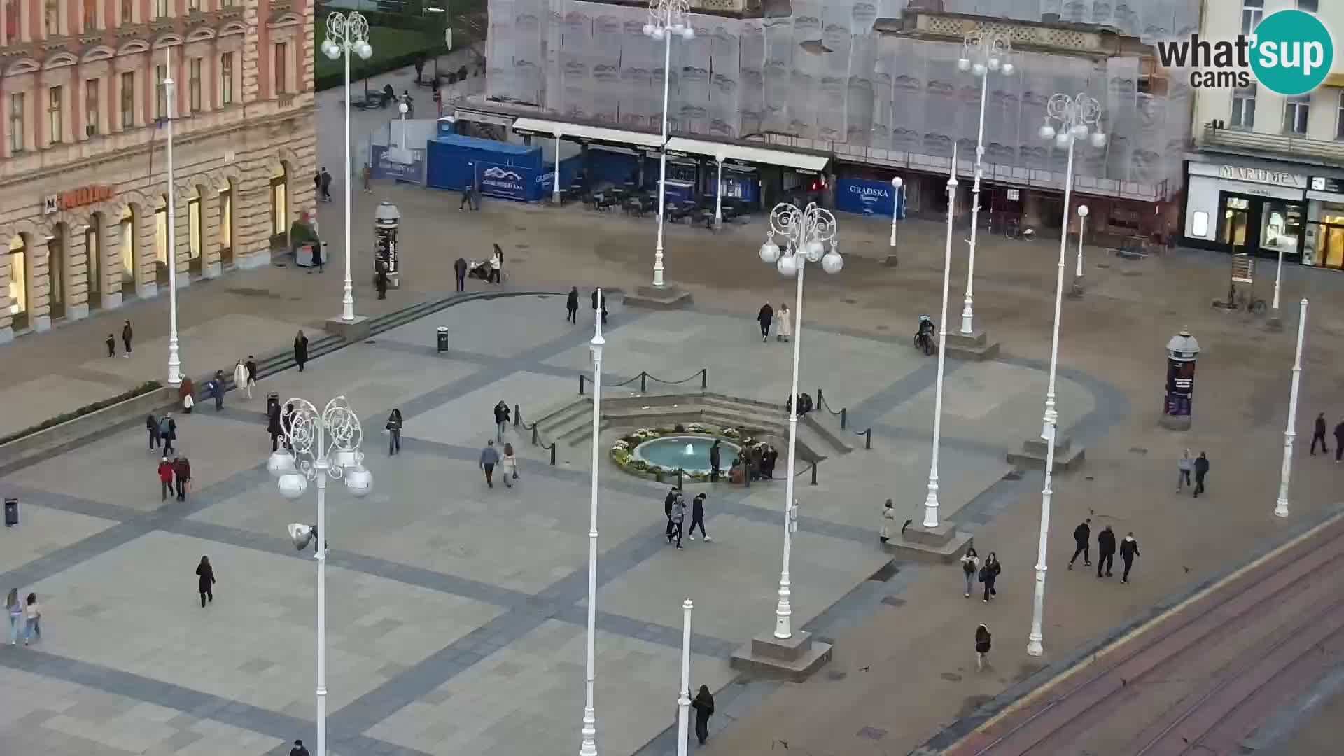 Ban Jelačić Platz  Live webcam Zagreb – Hotel Dubrovnik