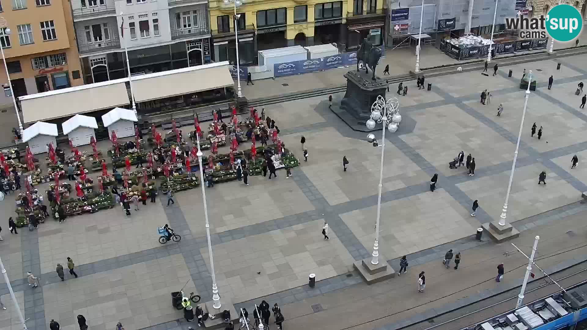 Ban Jelačić Platz  Live webcam Zagreb – Hotel Dubrovnik