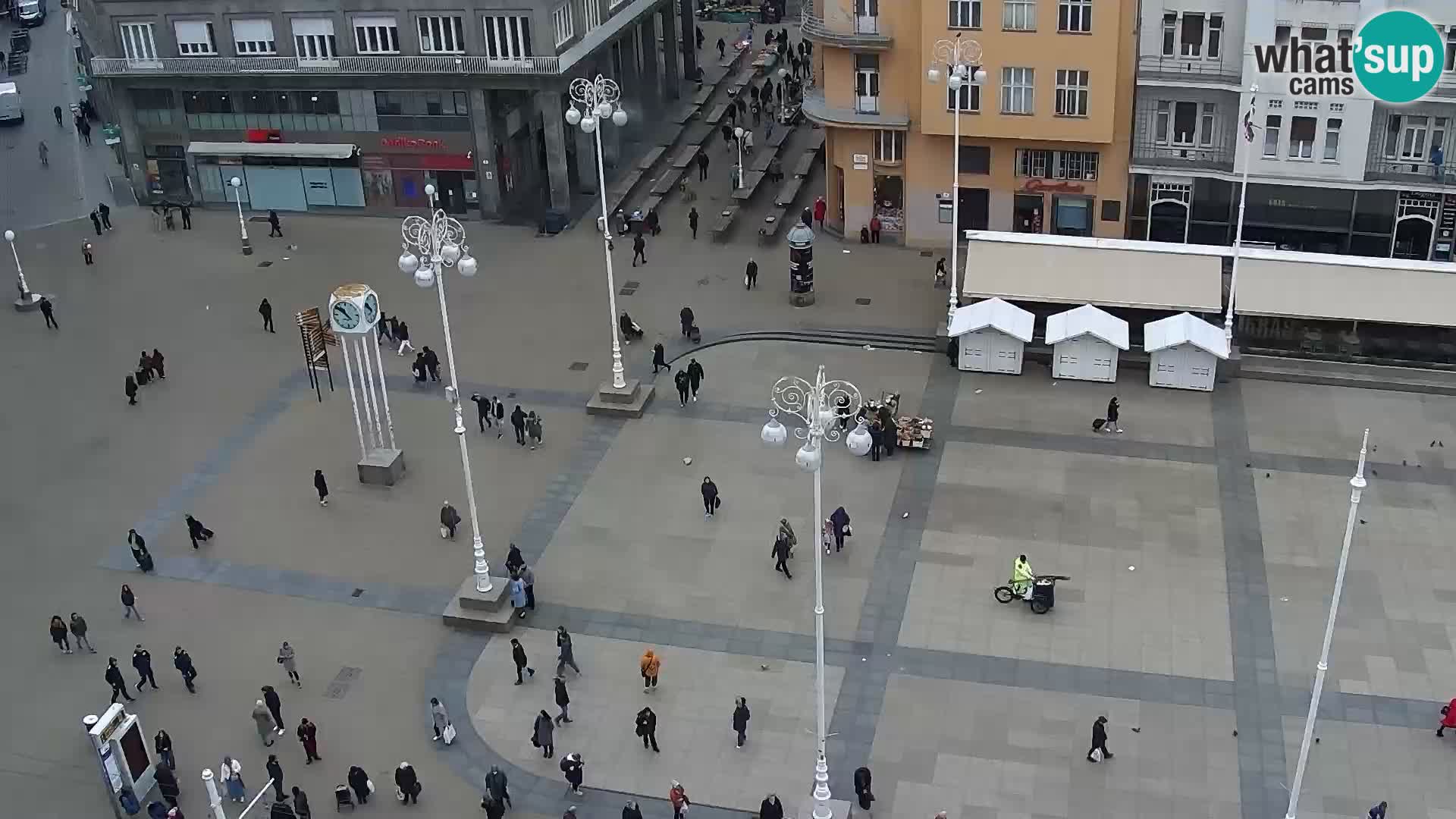 Trg Bana Jelačića v živo Zagreb – Hotel Dubrovnik