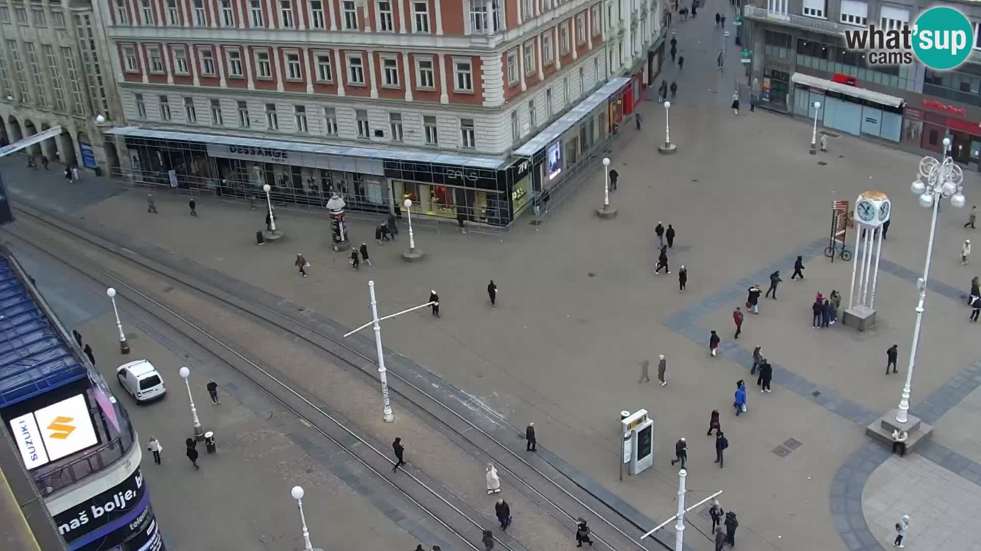 Trg Bana Jelačića v živo Zagreb – Hotel Dubrovnik