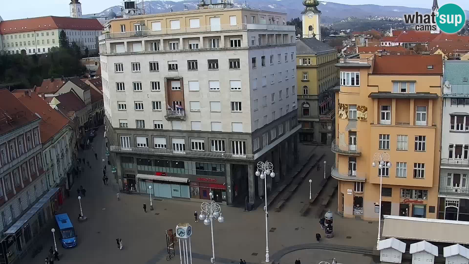 Piazza Ban Jelačić livecam Zagreb – Hotel Dubrovnik
