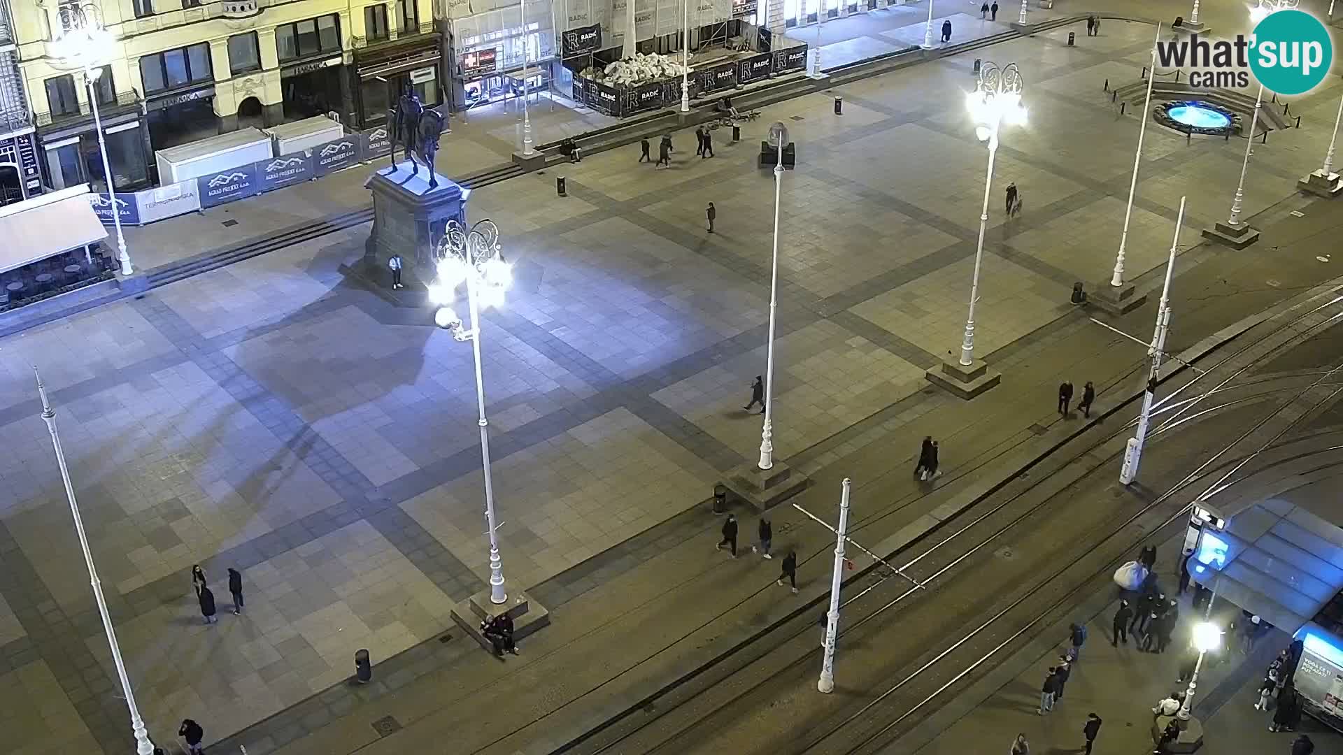 Trg Bana Jelačića v živo Zagreb – Hotel Dubrovnik