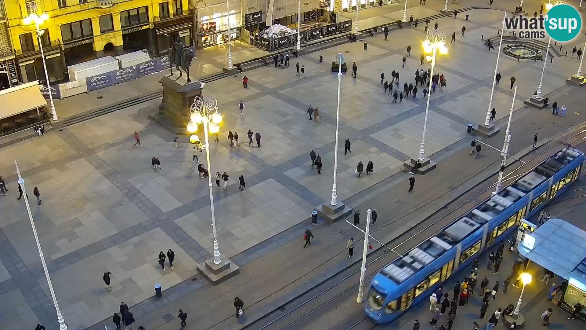 Ban Jelačić Platz  Live webcam Zagreb – Hotel Dubrovnik