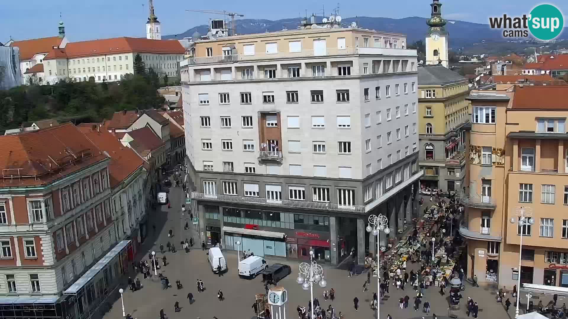 Trg Bana Jelačića v živo Zagreb – Hotel Dubrovnik