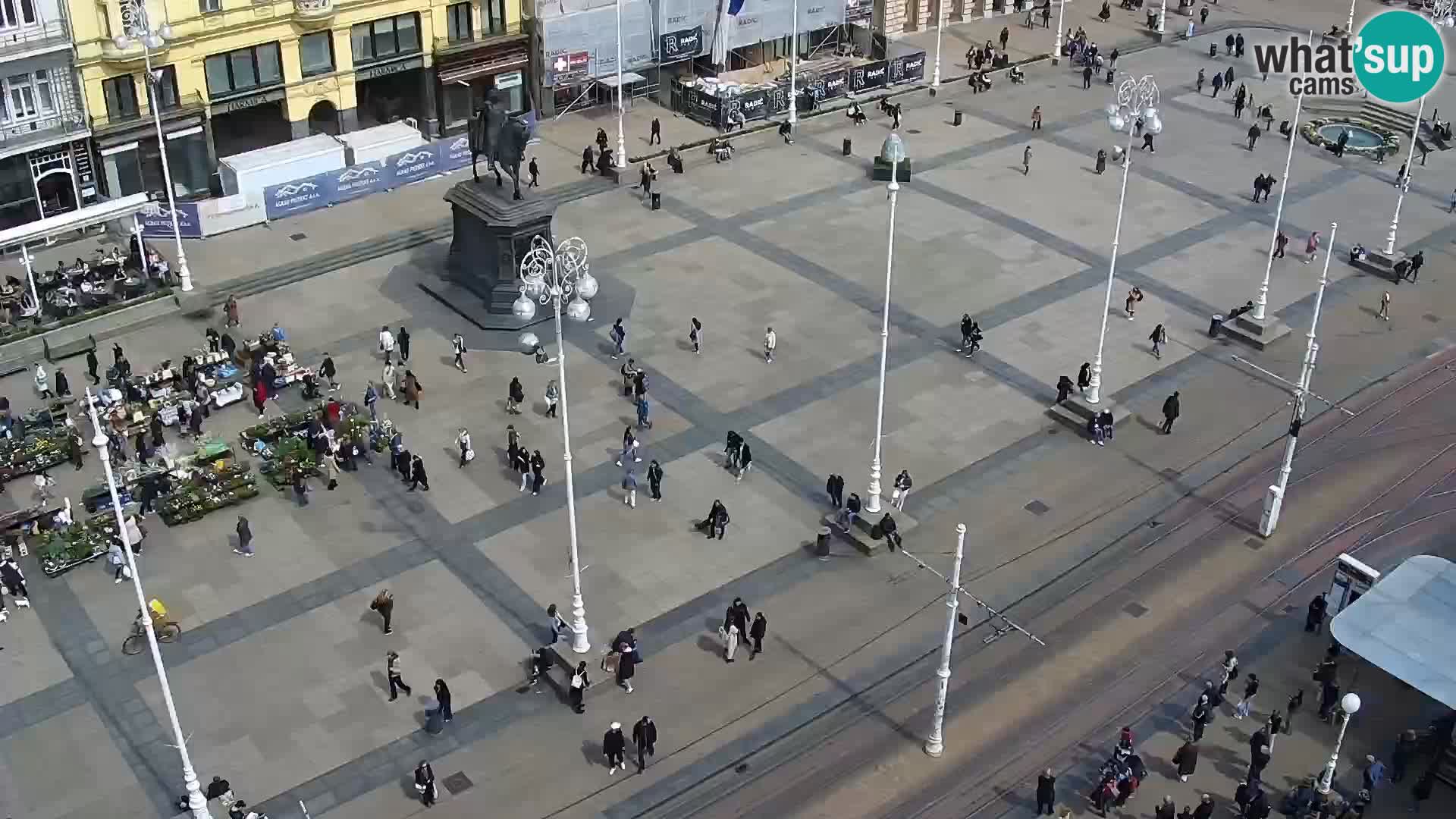 Trg Bana Jelačića web kamera Zagreb – Hotel Dubrovnik