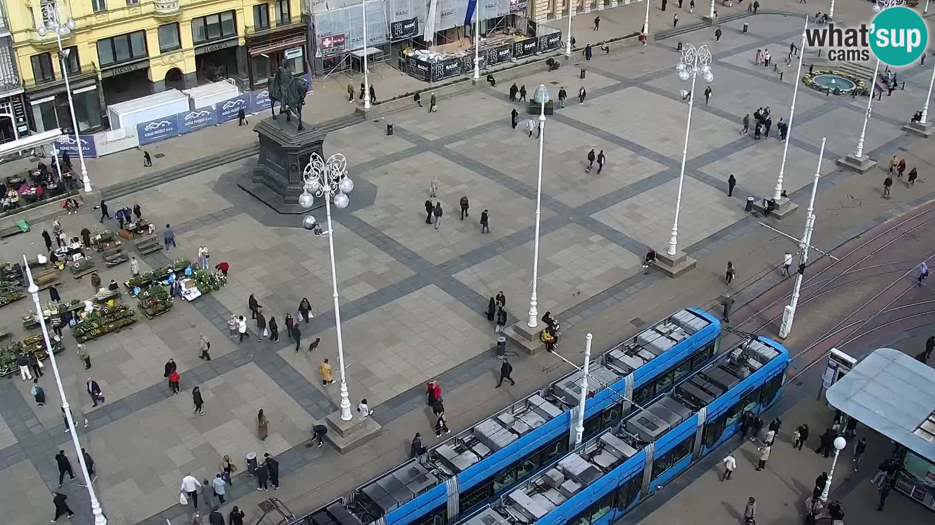 Trg Bana Jelačića web kamera Zagreb – Hotel Dubrovnik