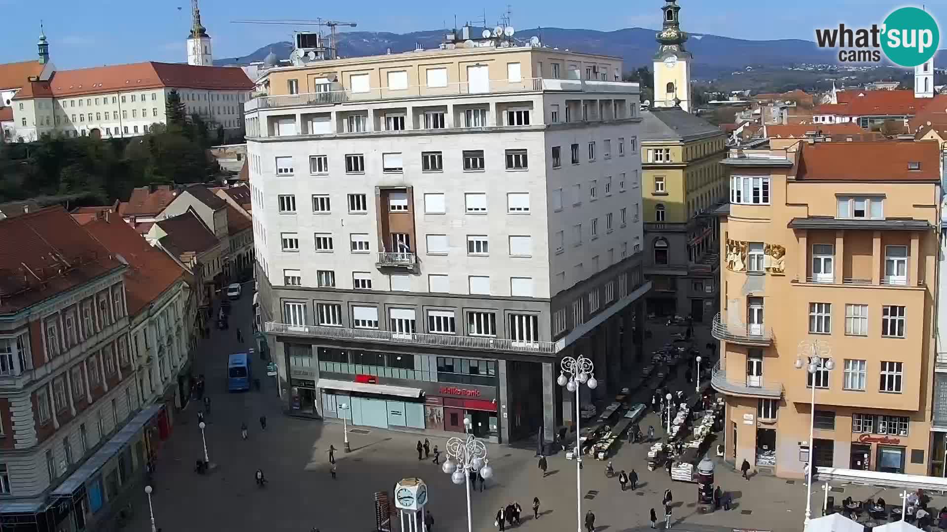 Ban Jelačić Platz  Live webcam Zagreb – Hotel Dubrovnik