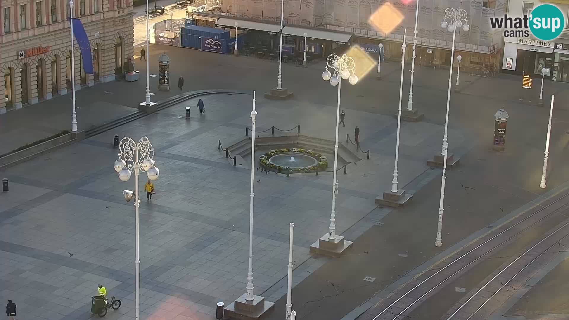 Ban Jelačić Platz Live webcam Zagreb – Hotel Dubrovnik