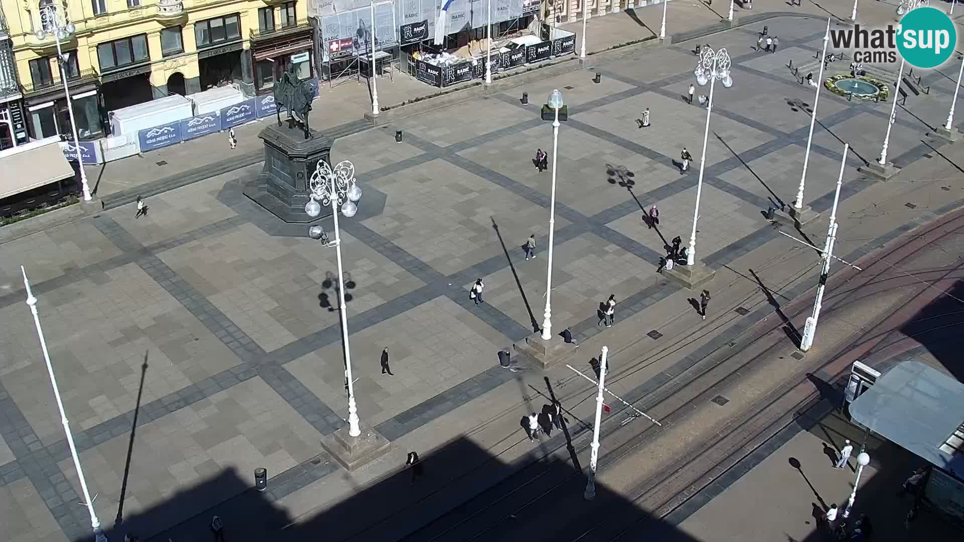 Piazza Ban Jelačić livecam Zagreb – Hotel Dubrovnik