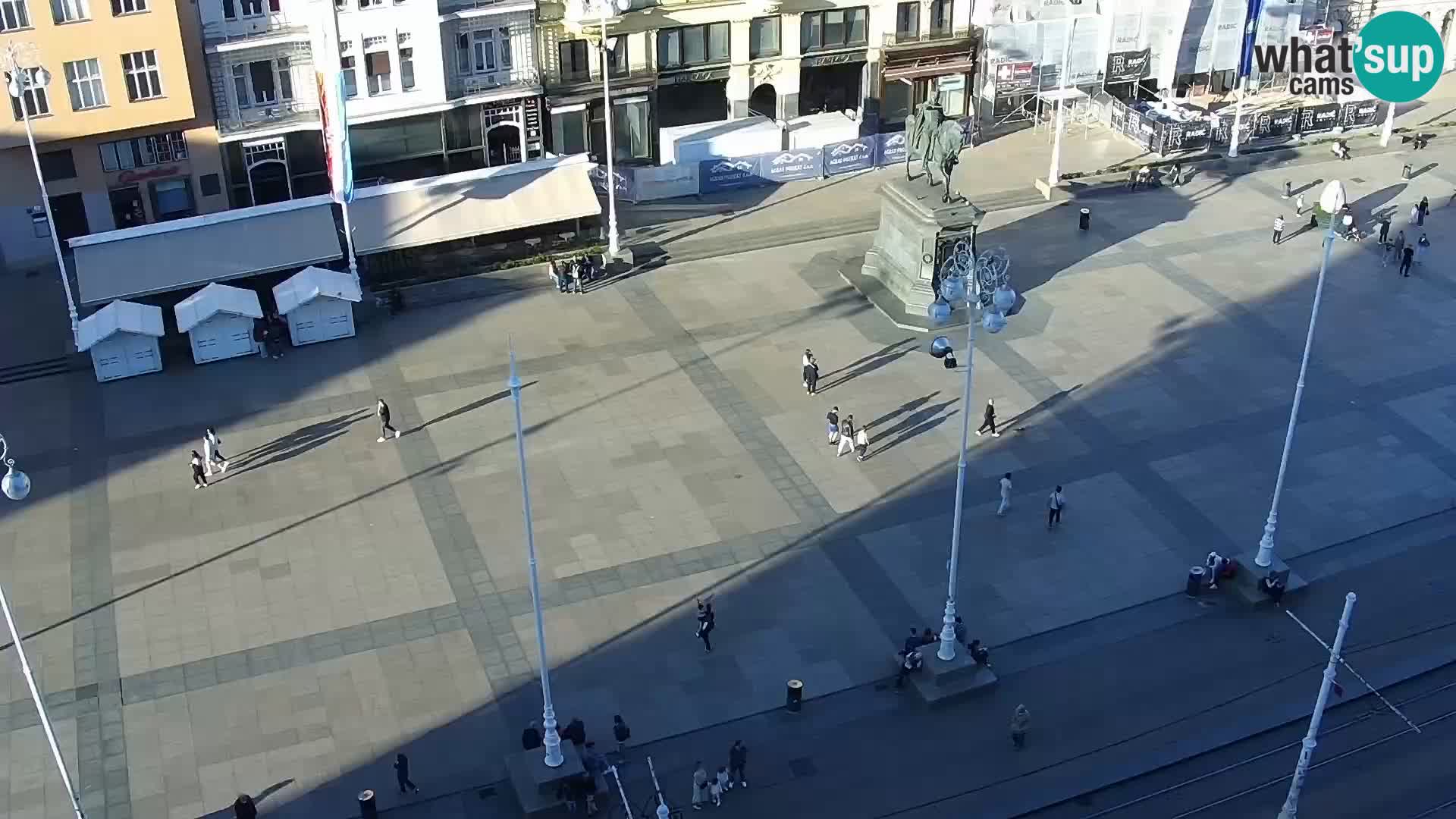 Piazza Ban Jelačić livecam Zagreb – Hotel Dubrovnik