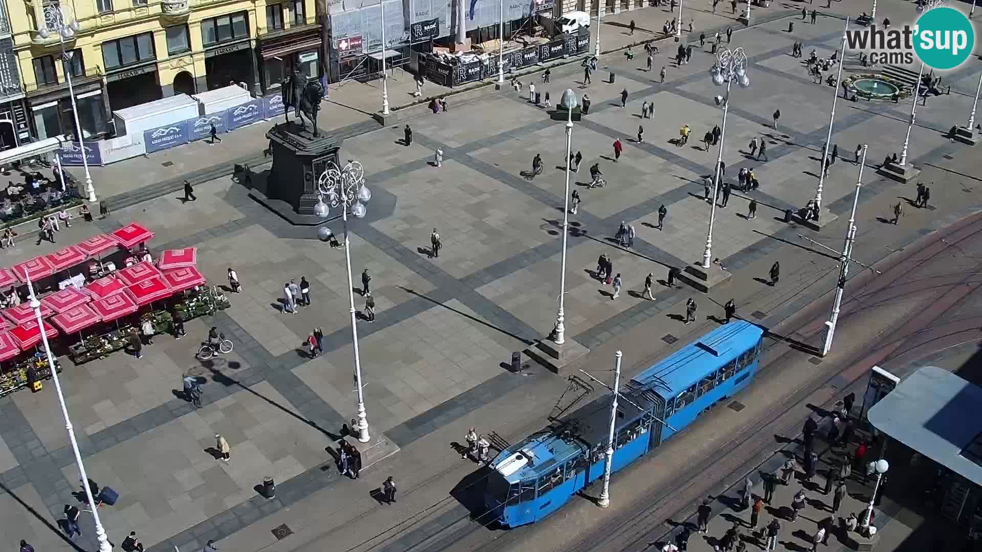 Trg Bana Jelačića v živo Zagreb – Hotel Dubrovnik