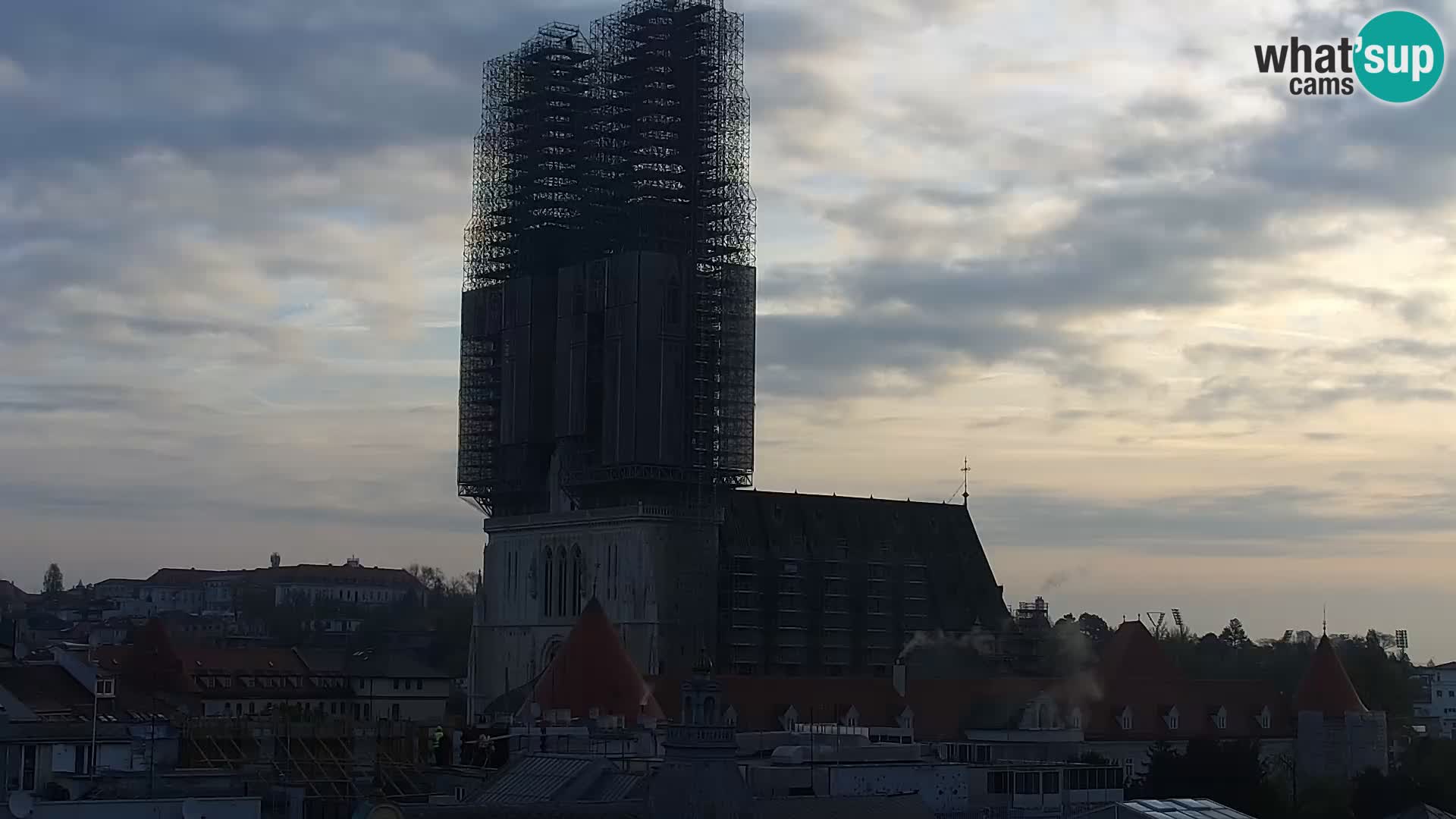 Trg Bana Jelačića v živo Zagreb – Hotel Dubrovnik