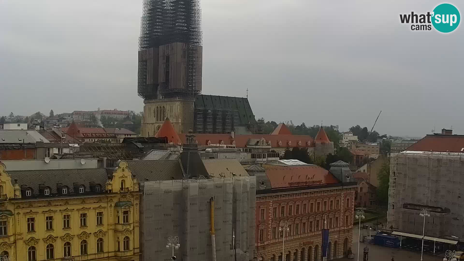Trg Bana Jelačića web kamera Zagreb – Hotel Dubrovnik