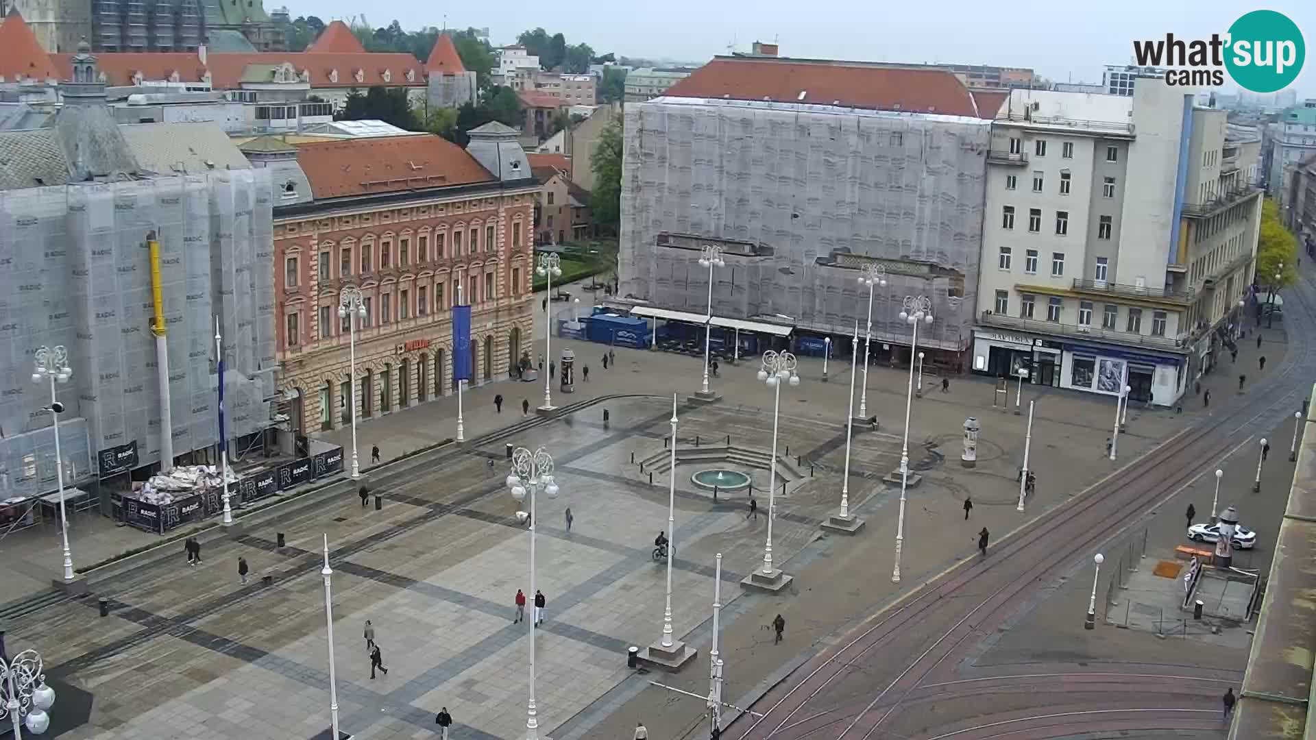 Trg Bana Jelačića v živo Zagreb – Hotel Dubrovnik