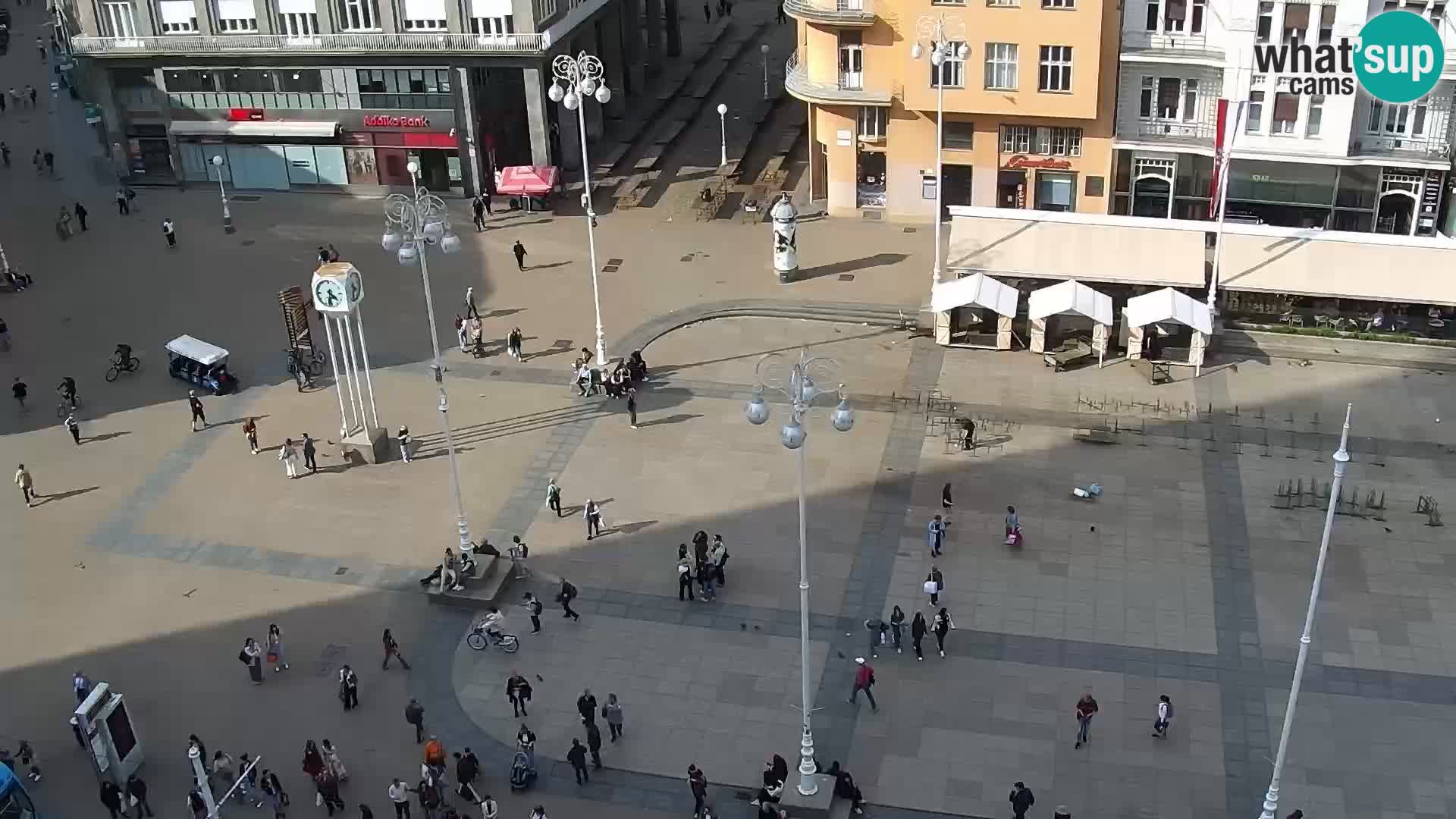 Trg Bana Jelačića v živo Zagreb – Hotel Dubrovnik