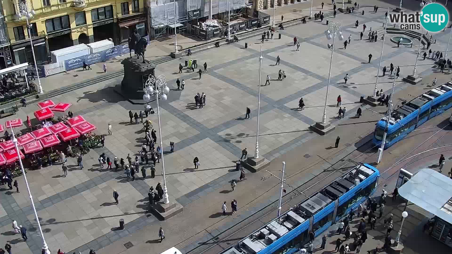 Trg Bana Jelačića v živo Zagreb – Hotel Dubrovnik