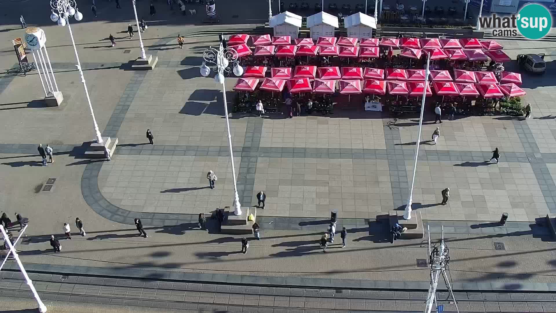 Trg Bana Jelačića v živo Zagreb – Hotel Dubrovnik