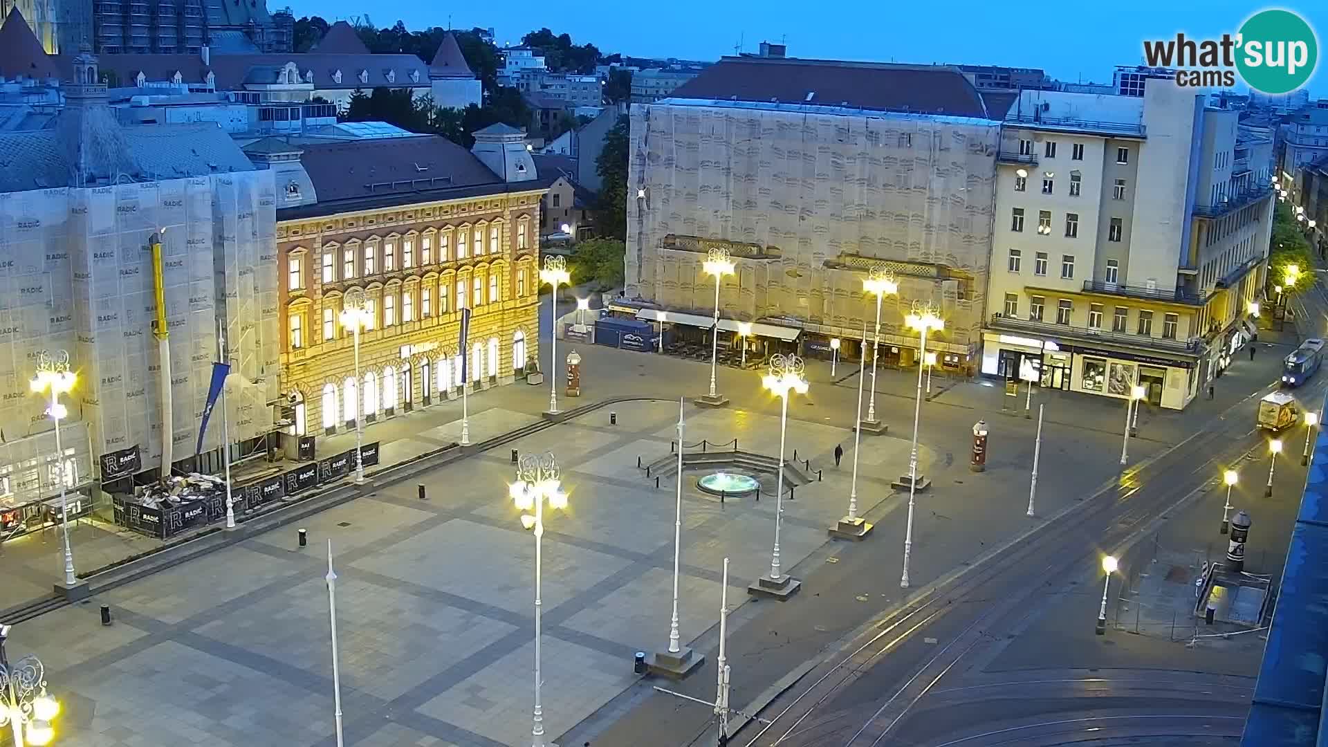 Trg Bana Jelačića v živo Zagreb – Hotel Dubrovnik