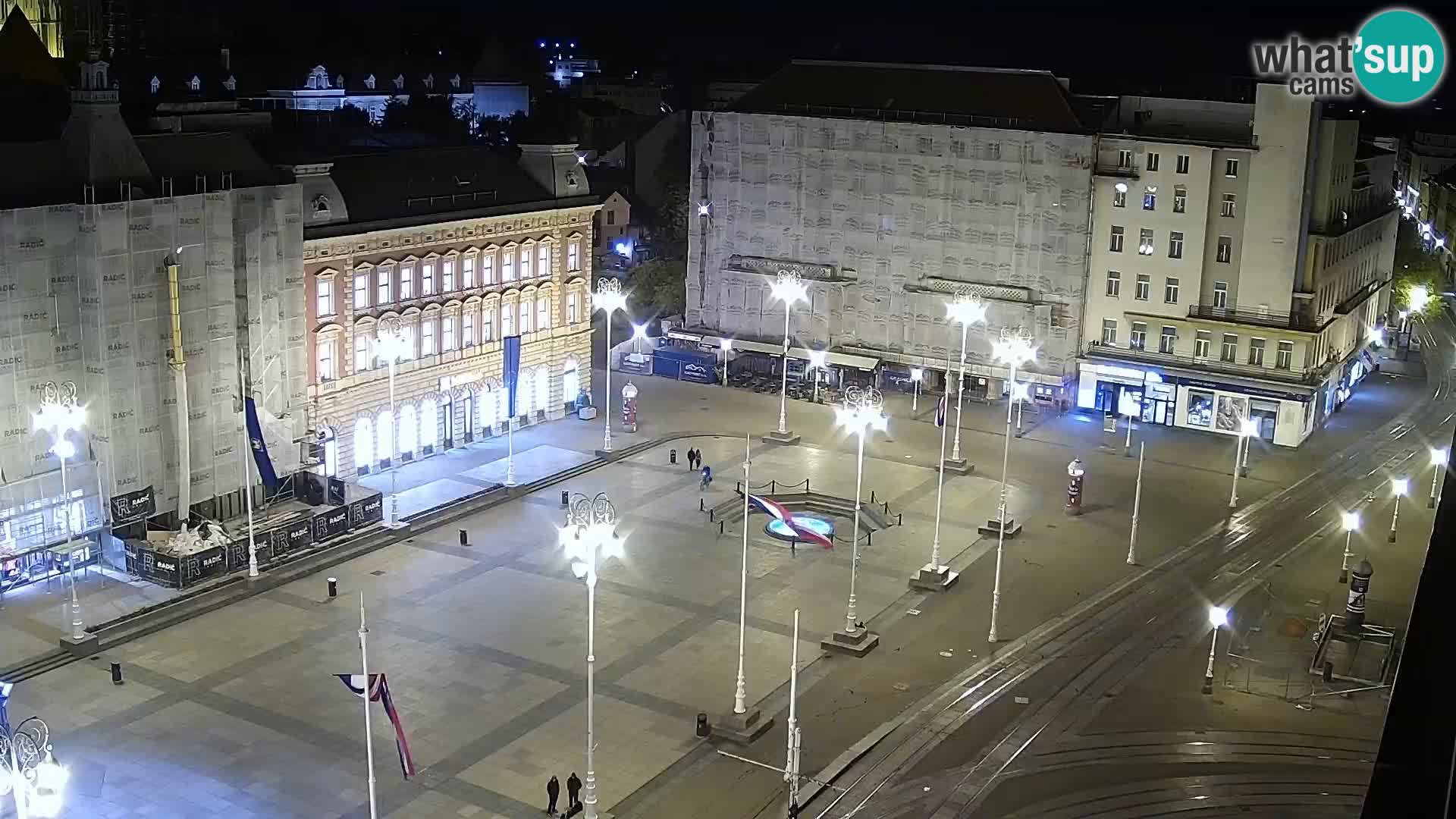 Trg Bana Jelačića web kamera Zagreb – Hotel Dubrovnik