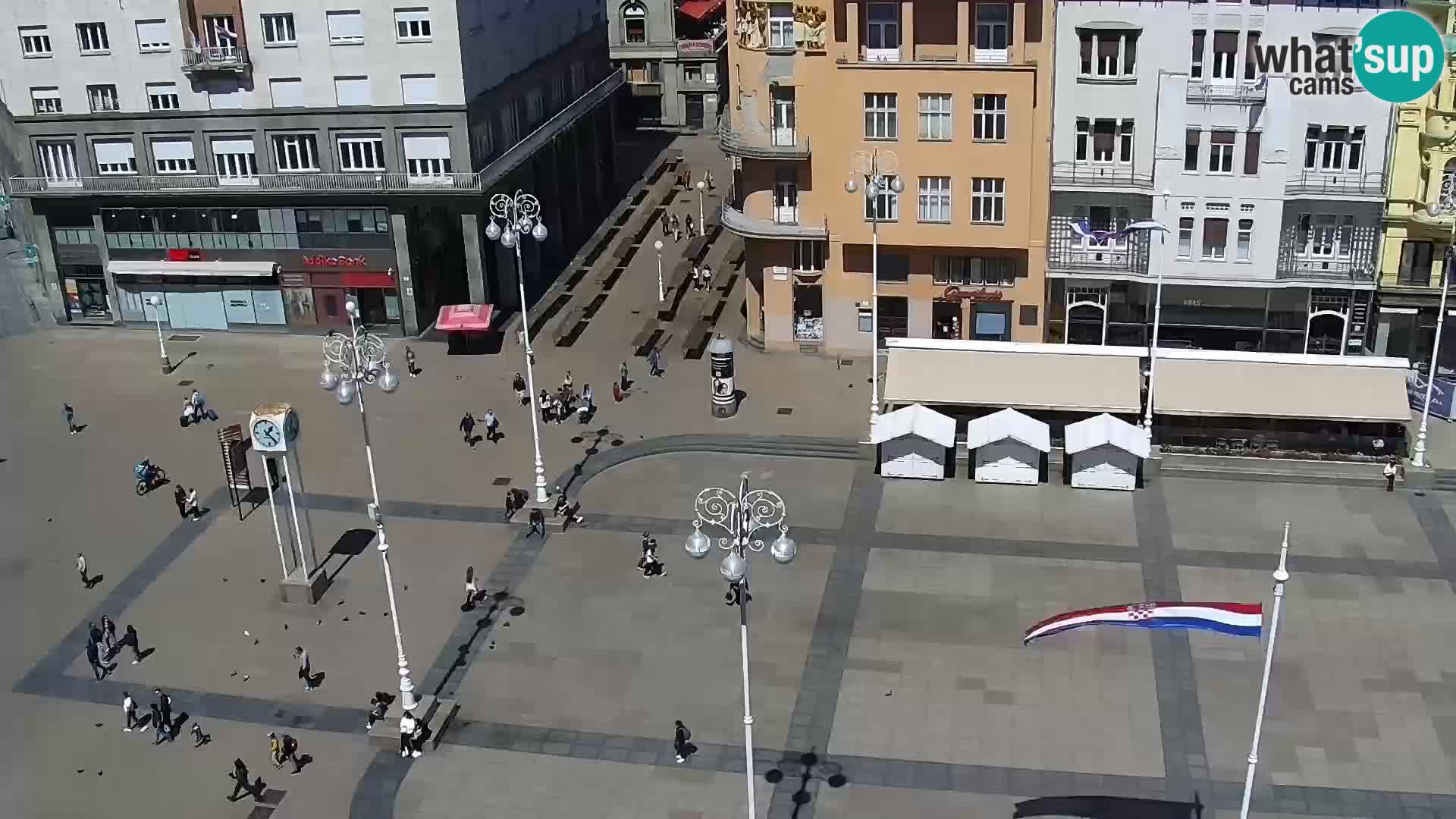 Trg Bana Jelačića v živo Zagreb – Hotel Dubrovnik