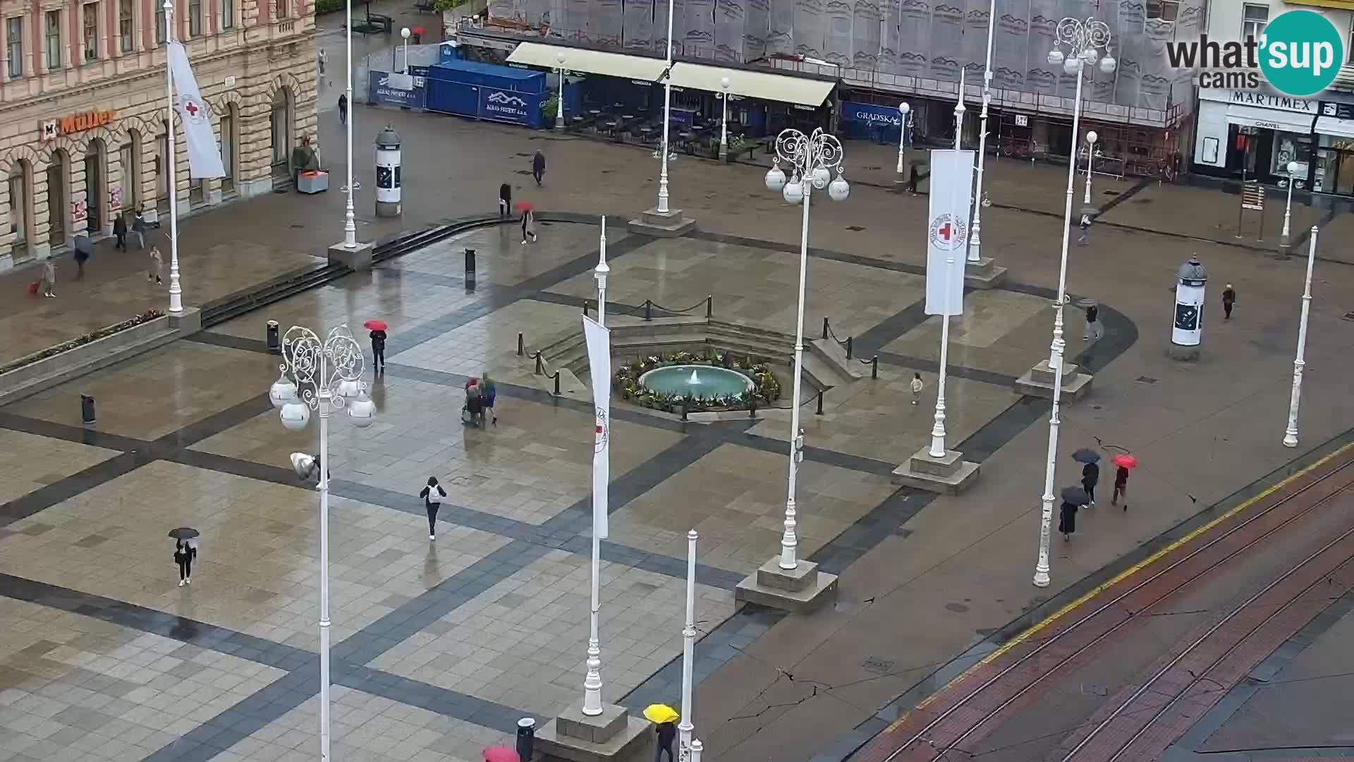 Trg Bana Jelačića web kamera Zagreb – Hotel Dubrovnik