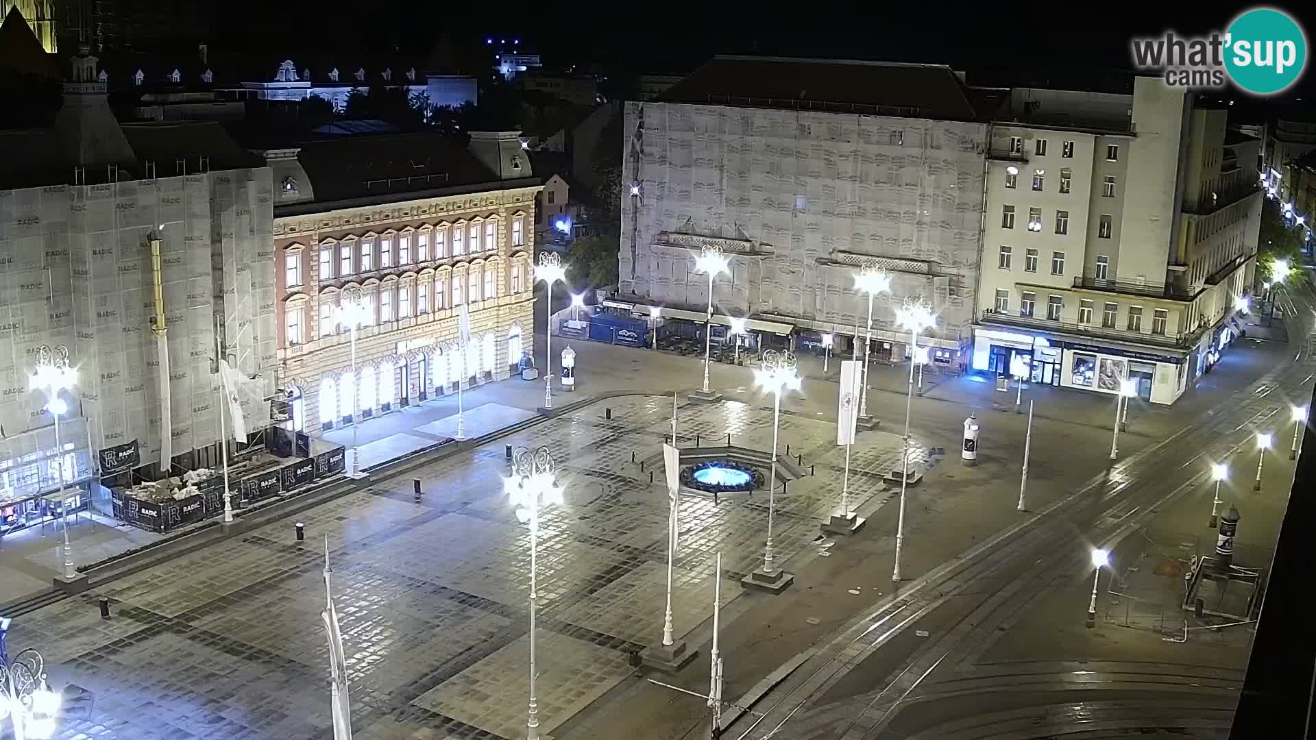 Trg Bana Jelačića v živo Zagreb – Hotel Dubrovnik