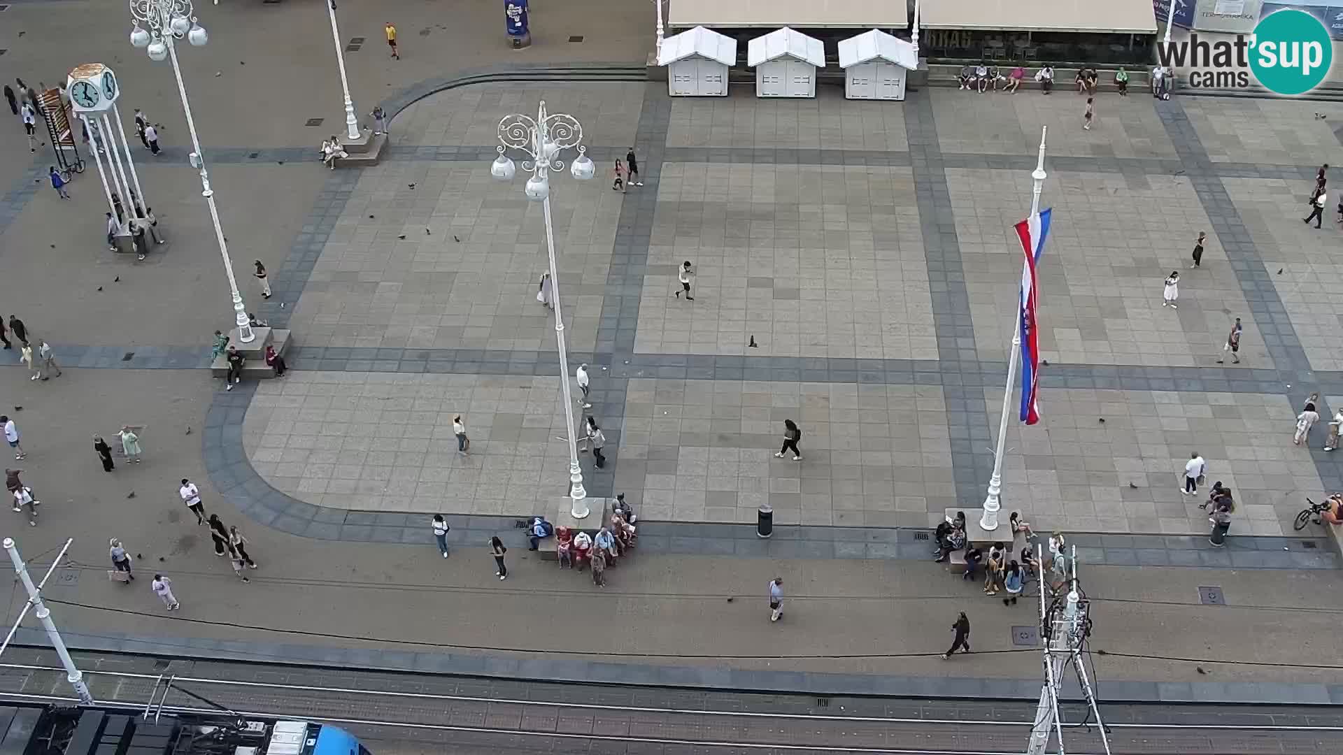 Ban Jelačić live cam Zagreb – Hotel Dubrovnik