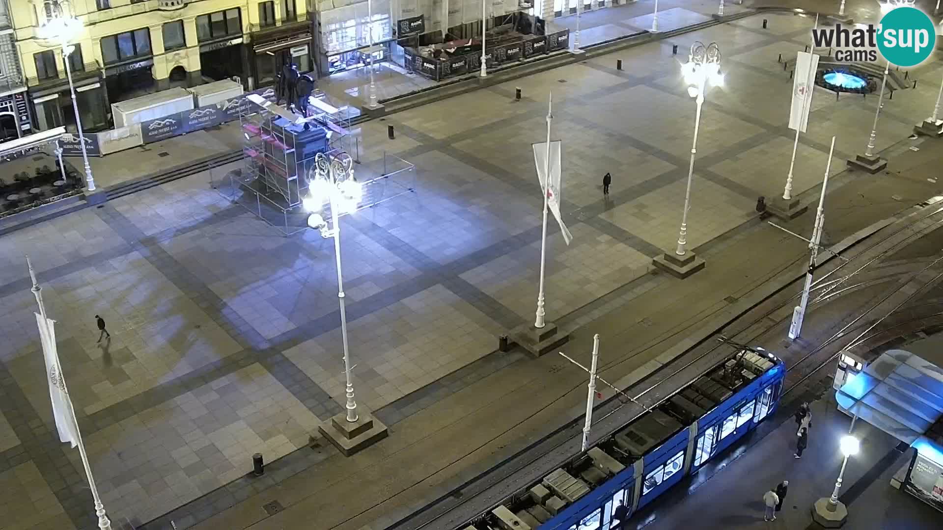 Trg Bana Jelačića v živo Zagreb – Hotel Dubrovnik
