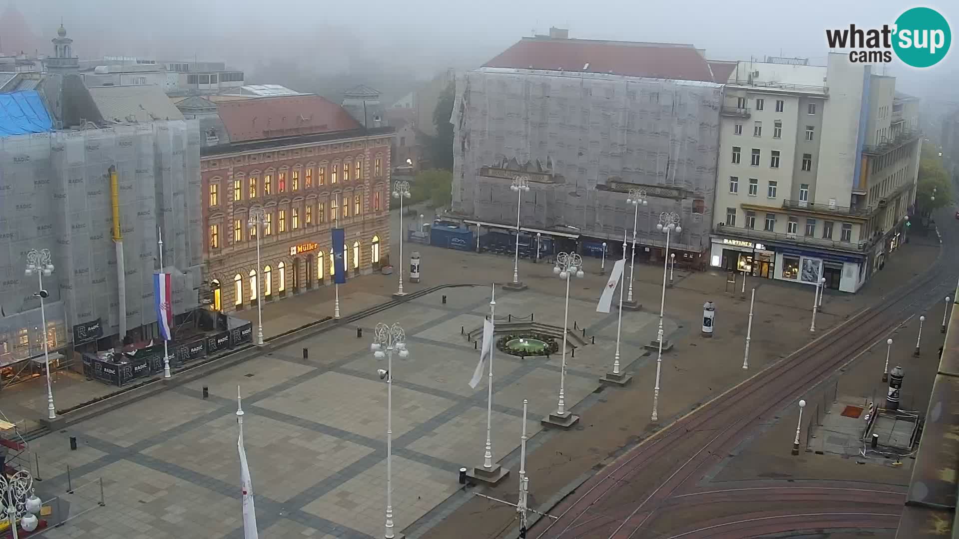 Ban Jelačić Platz  Live webcam Zagreb – Hotel Dubrovnik
