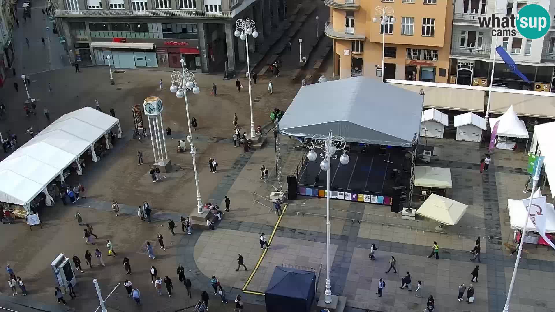 Trg Bana Jelačića web kamera Zagreb – Hotel Dubrovnik