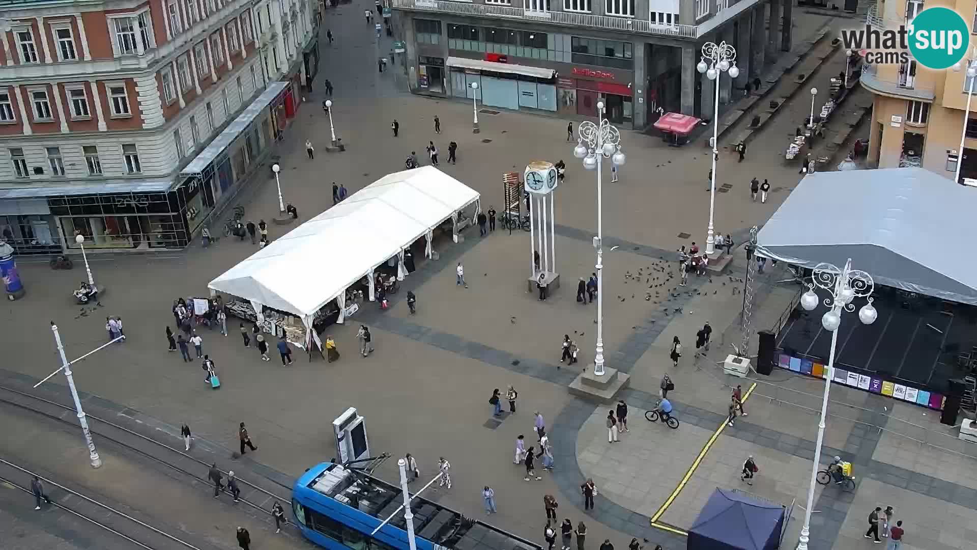 Ban Jelačić Platz  Live webcam Zagreb – Hotel Dubrovnik