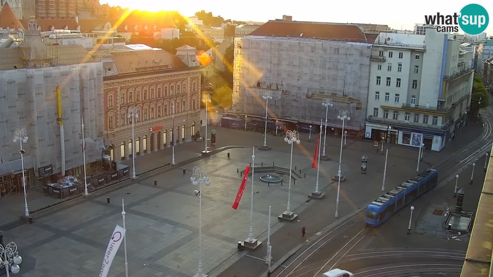 Ban Jelačić Platz  Live webcam Zagreb – Hotel Dubrovnik