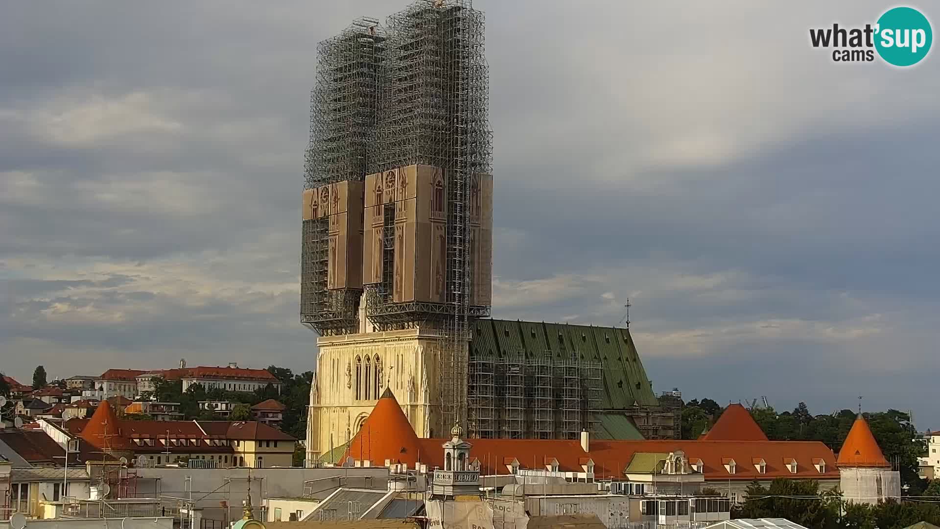 Ban Jelačić live cam Zagreb – Hotel Dubrovnik