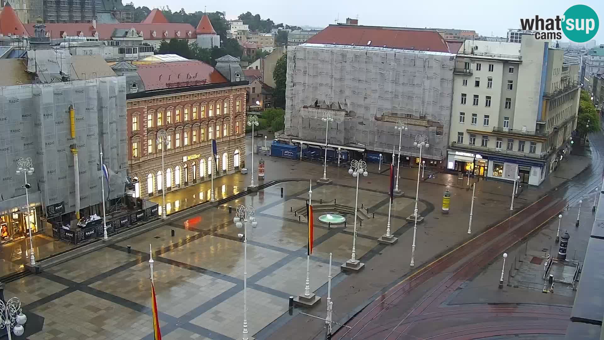 Ban Jelačić Platz  Live webcam Zagreb – Hotel Dubrovnik