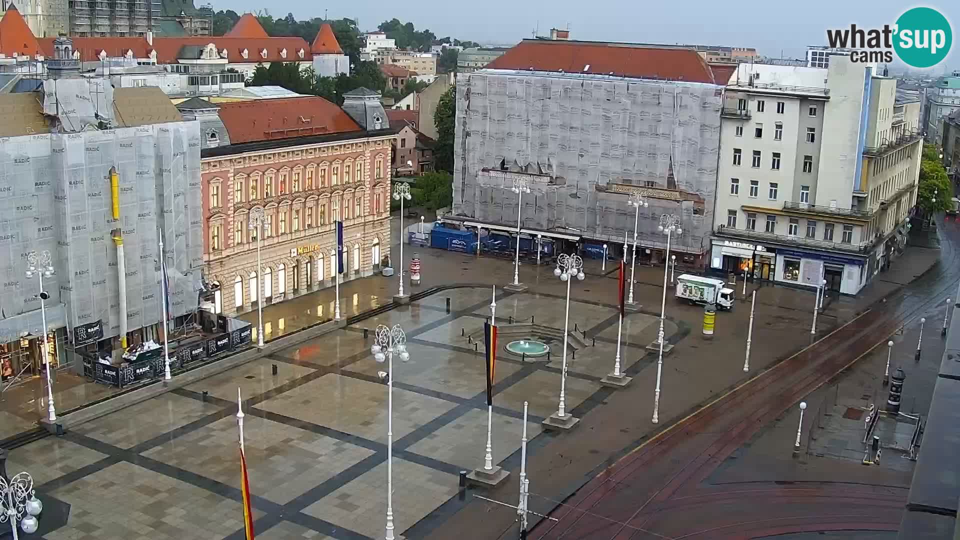Ban Jelačić Platz  Live webcam Zagreb – Hotel Dubrovnik